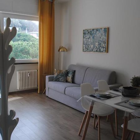 Raggio Di Sole - Pool, Tennis, Parking, Sea View & Relax Rapallo Buitenkant foto
