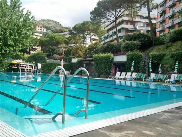 Raggio Di Sole - Pool, Tennis, Parking, Sea View & Relax Rapallo Buitenkant foto