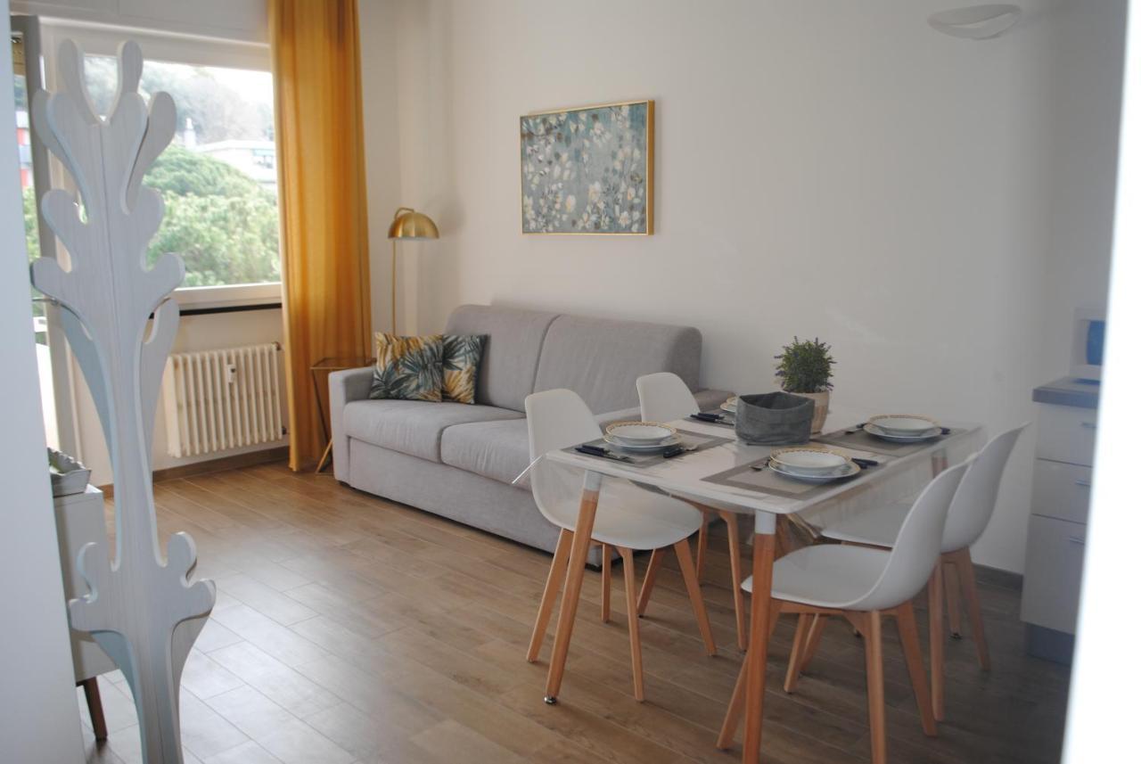 Raggio Di Sole - Pool, Tennis, Parking, Sea View & Relax Rapallo Buitenkant foto